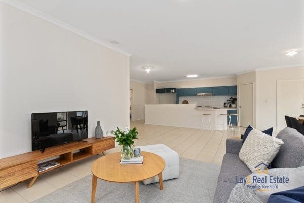 36A Toowong Street, Bayswater WA 6053 - Light, Bright and Spacious 4 Bedroom 2 Bathroom Home - Image 3