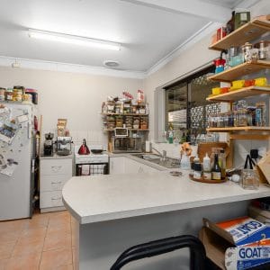 45 King William Street Bayswater WA 6053 Large 6 Bedroom 3 Bathroom in Village Precinct! - Image 8