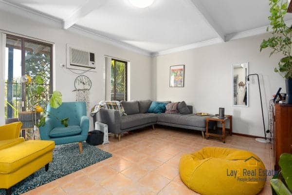 45 King William Street Bayswater WA 6053 Large 6 Bedroom 3 Bathroom in Village Precinct! - Image 6