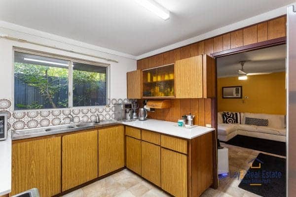 54 Essex Street Bayswater WA 6053 - Corner 726sqm Block with R60 Zoning. - Image 12