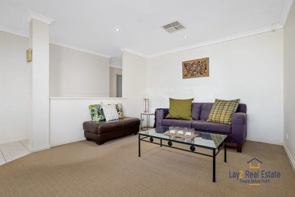 7/39 Langley Road Bayswater WA 6053 - Elevated 3 Bed 2 Bath Town House! - Image 3