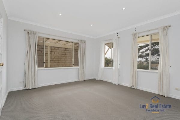 12C Anzac Street Bayswater WA 6053 Modern 3 Bed Home Spacious Inside and Out! - Image 9