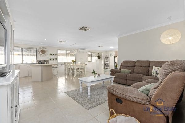 187 Saint Stephens Crescent, Tapping WA 6065 Superb on St Stephens, Family Home! - Image 9