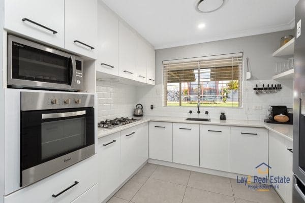 23 Rundal Street Bayswater WA 6053 Gorgeous Family Home now UNDER OFFER! - Image 6