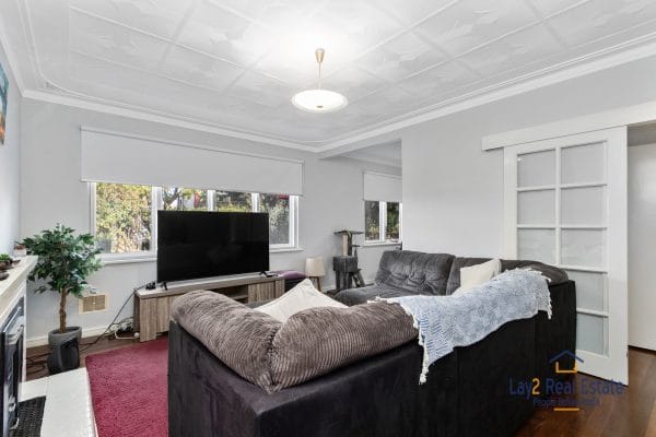 24A Malton Court Dianella WA 6059 3 Bed 1 Bath Sixties Classic on Easy Care Block - Image 4