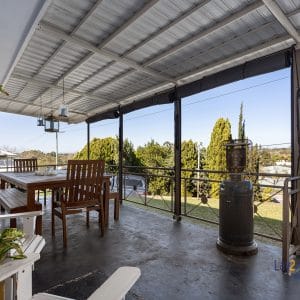 53 Slade Street, Bayswater.  BIG Block, Brick Home, Bayswater Village Location. - Image 4