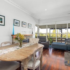 53 Slade Street, Bayswater.  BIG Block, Brick Home, Bayswater Village Location. - Image 9