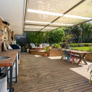 53 Slade Street, Bayswater.  BIG Block, Brick Home, Bayswater Village Location. - Image 18