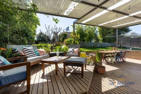 53 Slade Street, Bayswater.  BIG Block, Brick Home, Bayswater Village Location. - Image 21