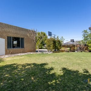 53 Slade Street, Bayswater.  BIG Block, Brick Home, Bayswater Village Location. - Image 24