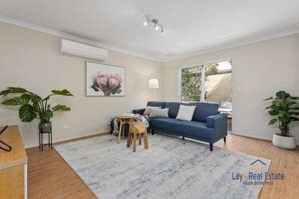 2/29 Beechboro Road South Bayswater WA 6053 3 Bed 2 Bath Townhouse Bayswater Village Location - Image 4