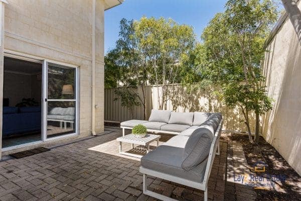 2/29 Beechboro Road South Bayswater WA 6053 3 Bed 2 Bath Townhouse Bayswater Village Location - Image 15