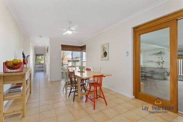36 Rugby Street Bassendean WA 6054 Fabulous 4 Bed Family Home on 684sqm Block! - Image 6