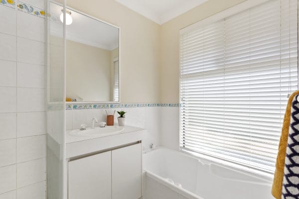 28 Paterson Street Bayswater WA 6053 Family Size Home, Walk to Chisholm. - Image 23