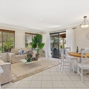28 Paterson Street Bayswater WA 6053 Family Size Home, Walk to Chisholm. - Image 12