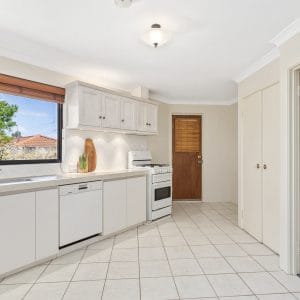 28 Paterson Street Bayswater WA 6053 Family Size Home, Walk to Chisholm. - Image 8