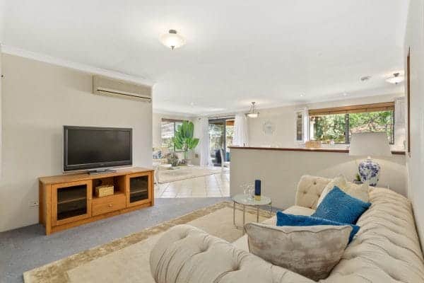 28 Paterson Street Bayswater WA 6053 Family Size Home, Walk to Chisholm. - Image 16