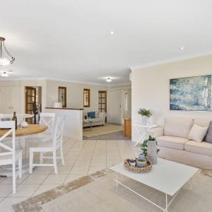 28 Paterson Street Bayswater WA 6053 Family Size Home, Walk to Chisholm.