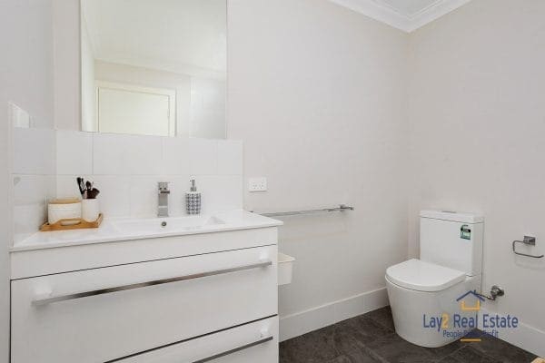 26 Babington Crescent Bayswater WA 6053 - Light, Bright, Renovated 3 x 2 on Easy Care Block - Image 13