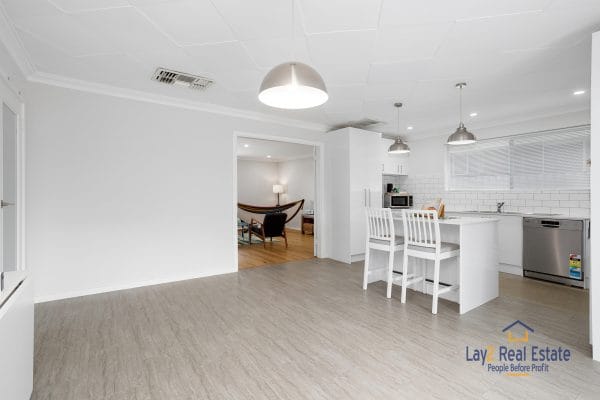 26 Babington Crescent Bayswater WA 6053 - Light, Bright, Renovated 3 x 2 on Easy Care Block - Image 4