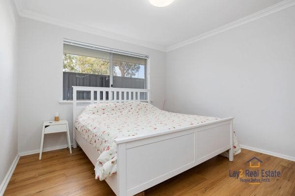 26 Babington Crescent Bayswater WA 6053 - Light, Bright, Renovated 3 x 2 on Easy Care Block - Image 9