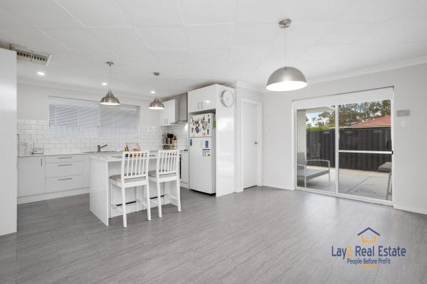 26 Babington Crescent Bayswater WA 6053 - Light, Bright, Renovated 3 x 2 on Easy Care Block - Image 7