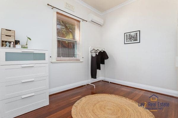 42 Cobden Street Bayswater WA 6053 Character Classic High on the Hill. - Image 7