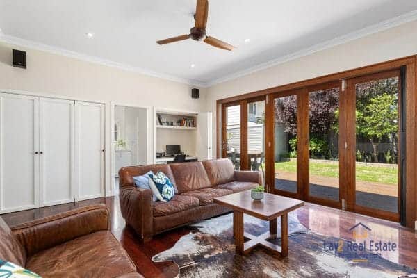 14 Traylen Road Bayswater WA 6053. Lovely Example of 1920's Character - Image 5
