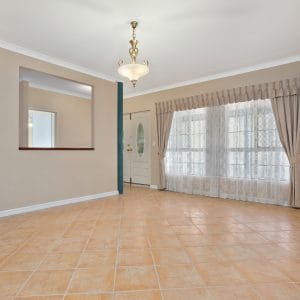 6 Clare Close, Caversham WA 6055 Affordable Family Home for All! - Image 19