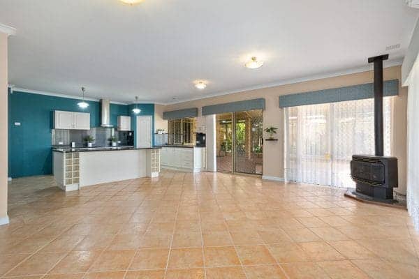6 Clare Close, Caversham WA 6055 Affordable Family Home for All! - Image 26