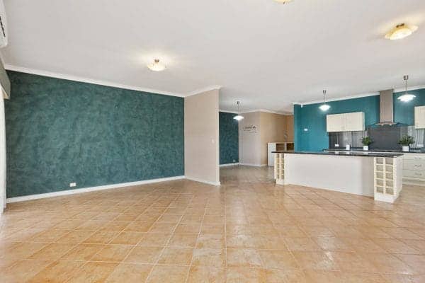 6 Clare Close, Caversham WA 6055 Affordable Family Home for All! - Image 15