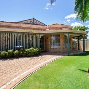 6 Clare Close, Caversham WA 6055 Affordable Family Home for All! - Image 4