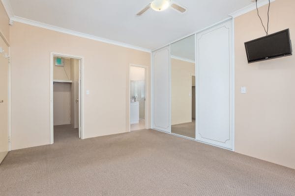 6 Clare Close, Caversham WA 6055 Affordable Family Home for All! - Image 27