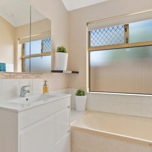 6 Clare Close, Caversham WA 6055 Affordable Family Home for All! - Image 22