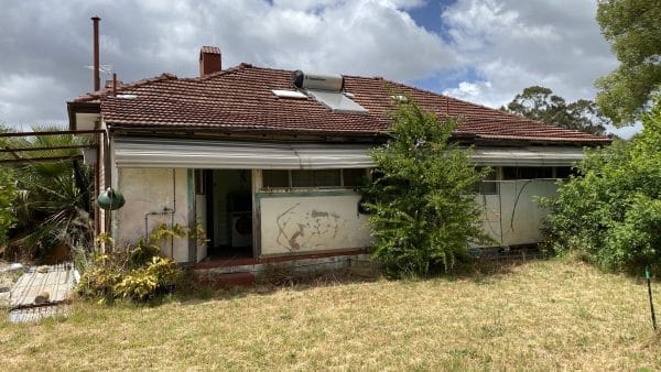 24 Adelphi Street Bayswater WA 6053. Super Rare Corner 1046sqm Block with Old House. - Image 7
