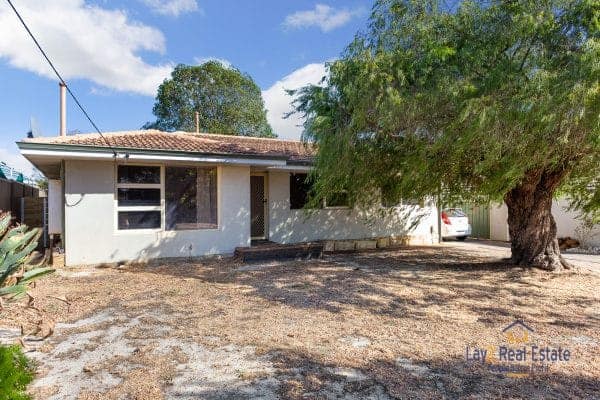 13 McGill Street Kewdale WA 6105.     Family Friendly Location.  Three Bedroom with BONUS Studio