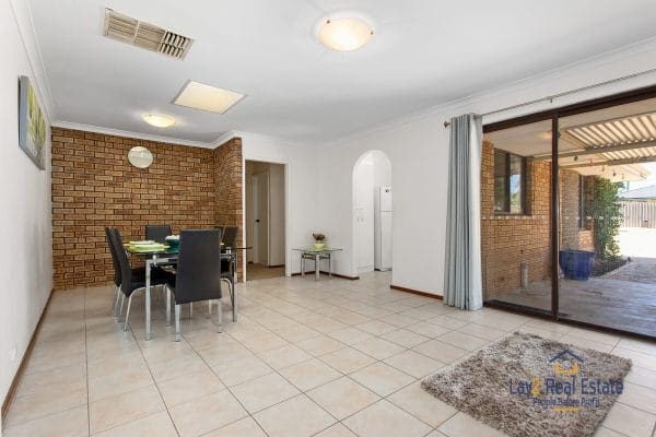 14 Minda Place Wanneroo WA 6065 Great Starter Home - Image 3
