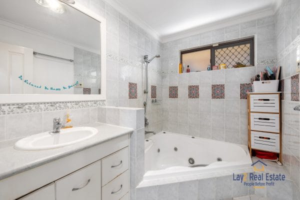 45 Charles Street Maylands WA 6051 1980's 3 Bedroom Starter Home In Super Location! - Image 17