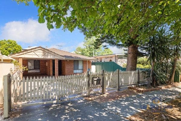 45 Charles Street Maylands WA 6051 1980's 3 Bedroom Starter Home In Super Location!