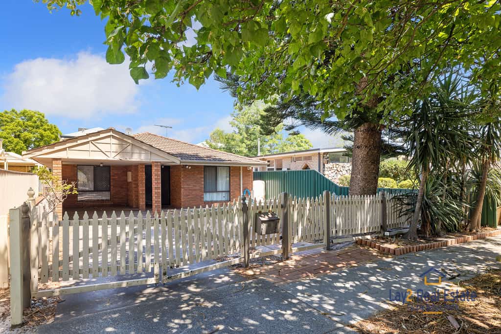 45 Charles Street Maylands WA 6051 1980's 3 Bedroom Starter Home In Super Location!