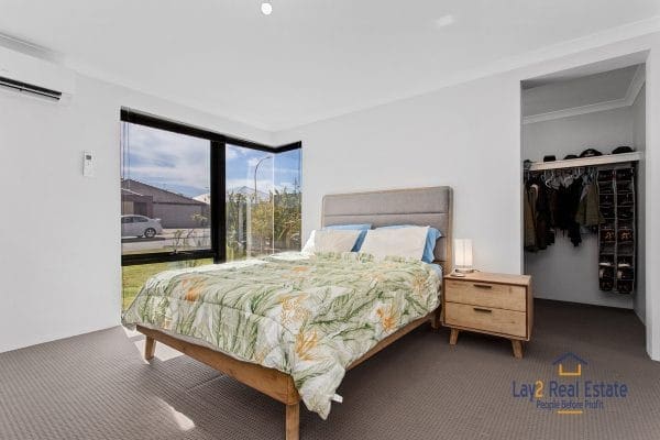 57 Tranquility Crescent, Aveley WA 6069 Family Sized Beauty with Multiple Living Areas! - Image 9