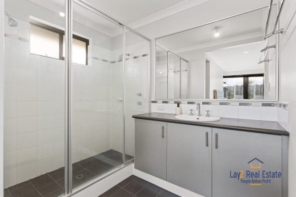 57 Tranquility Crescent, Aveley WA 6069 Family Sized Beauty with Multiple Living Areas! - Image 11