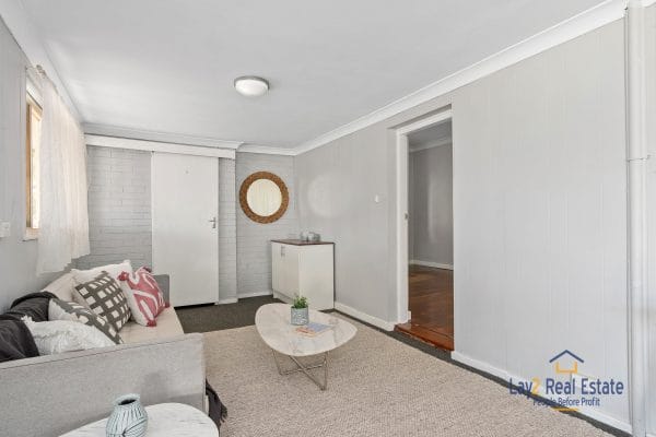 121 Anzac Terrace Bassendean WA 6054 809sqm Block, 20m Wide Frontage with Subdivision Approval! - Image 6