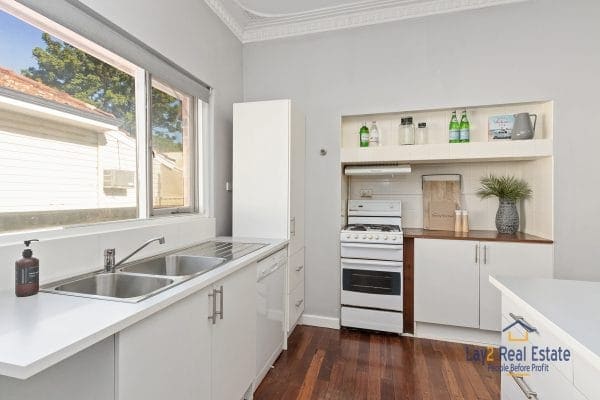 121 Anzac Terrace Bassendean WA 6054 809sqm Block, 20m Wide Frontage with Subdivision Approval! - Image 10