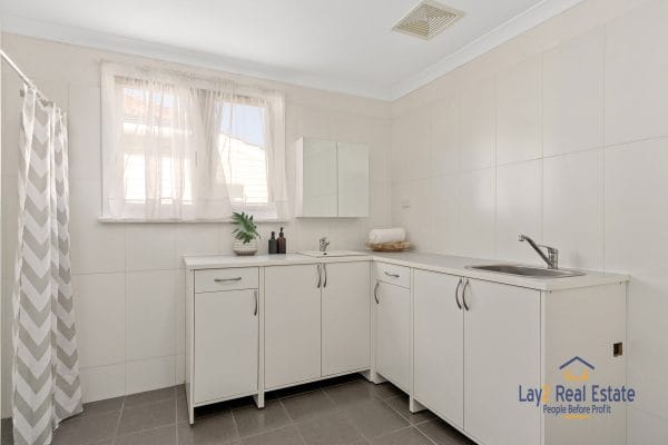 121 Anzac Terrace Bassendean WA 6054 809sqm Block, 20m Wide Frontage with Subdivision Approval! - Image 15