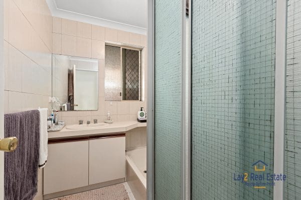 2/149 Kenny Street, Bassendean WA 6053 - 3 Bed Villa with Plenty of Space in Small Group! - Image 10