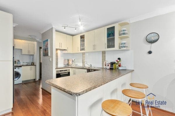 28/4 Manning Terrace, South Perth WA 6151 - Love Living Swan River Foreshore Lifestyle! - Image 4