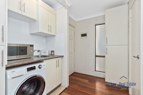 28/4 Manning Terrace, South Perth WA 6151 - Love Living Swan River Foreshore Lifestyle! - Image 13