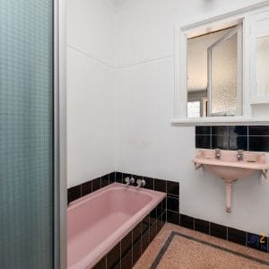 423 Guildford Road Bayswater WA 6053 Renovators Delight With Development Potential! - Image 7