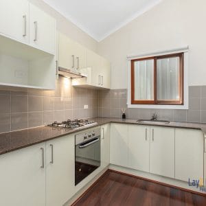 47 Kenilworth Street Bayswater WA 6053  Extended 1930's 4 x 2 Character PLUS Seperate 2 brm cottage all on 1009sqm block. - Image 26